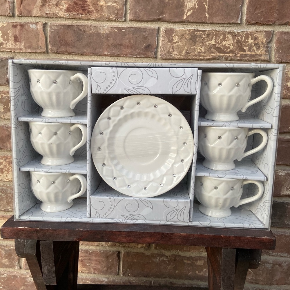 Tea Cups and Saucer W/Kitchen Canister Set